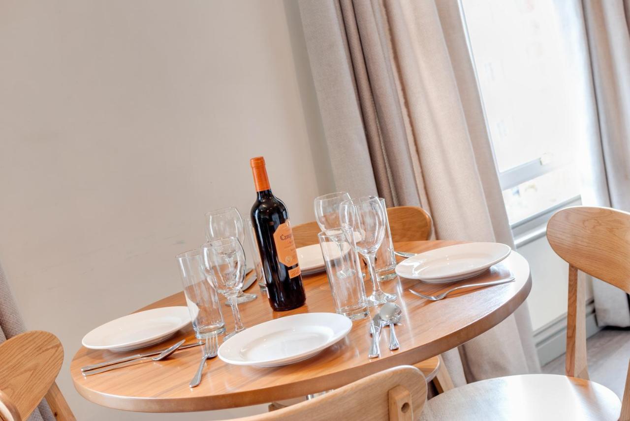 Base Serviced Apartments - City Road Chester Exteriör bild