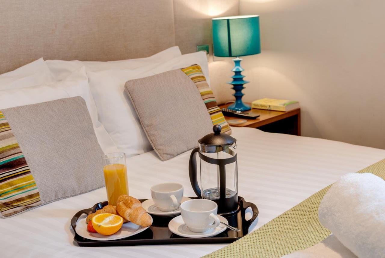Base Serviced Apartments - City Road Chester Exteriör bild